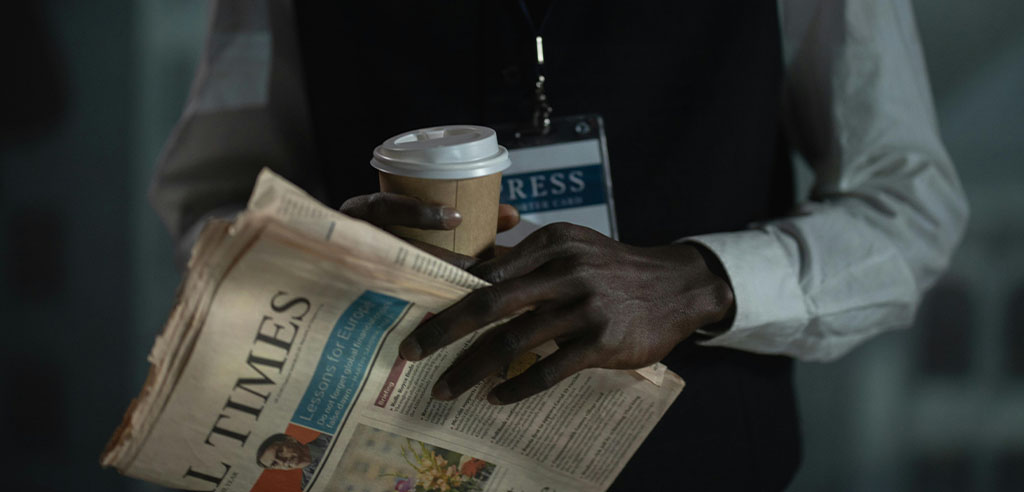 What Is a Freelance Journalist and How Do You Become One?