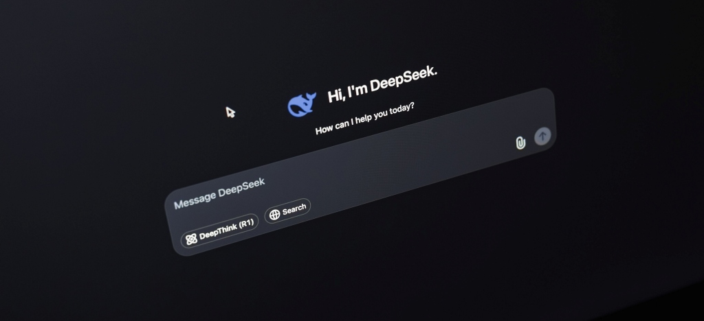 The empty context window of an AI tool's interface before a user uploads a PDF.