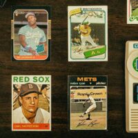 How to sell baseball cards